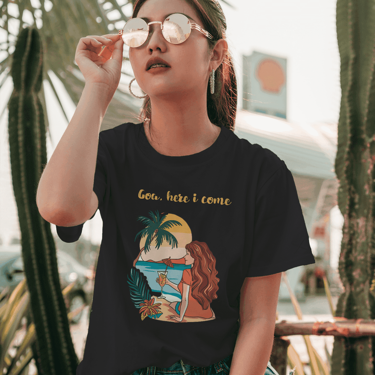 Goa Dreamin' Women's Graphic T-Shirt"
