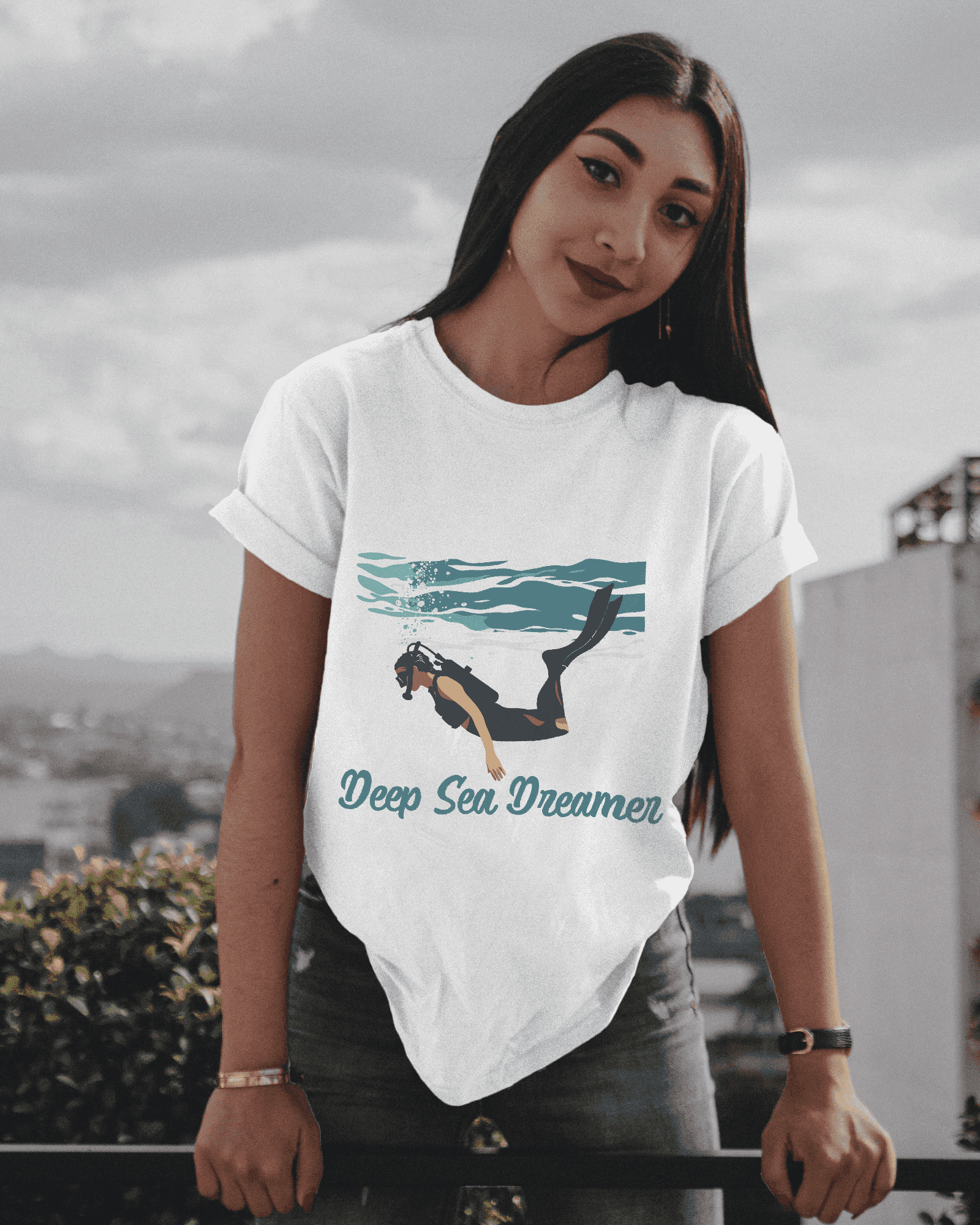 Deep Sea Dreamer Women's Graphic T-Shirt - Snorkeling/Scuba Diving