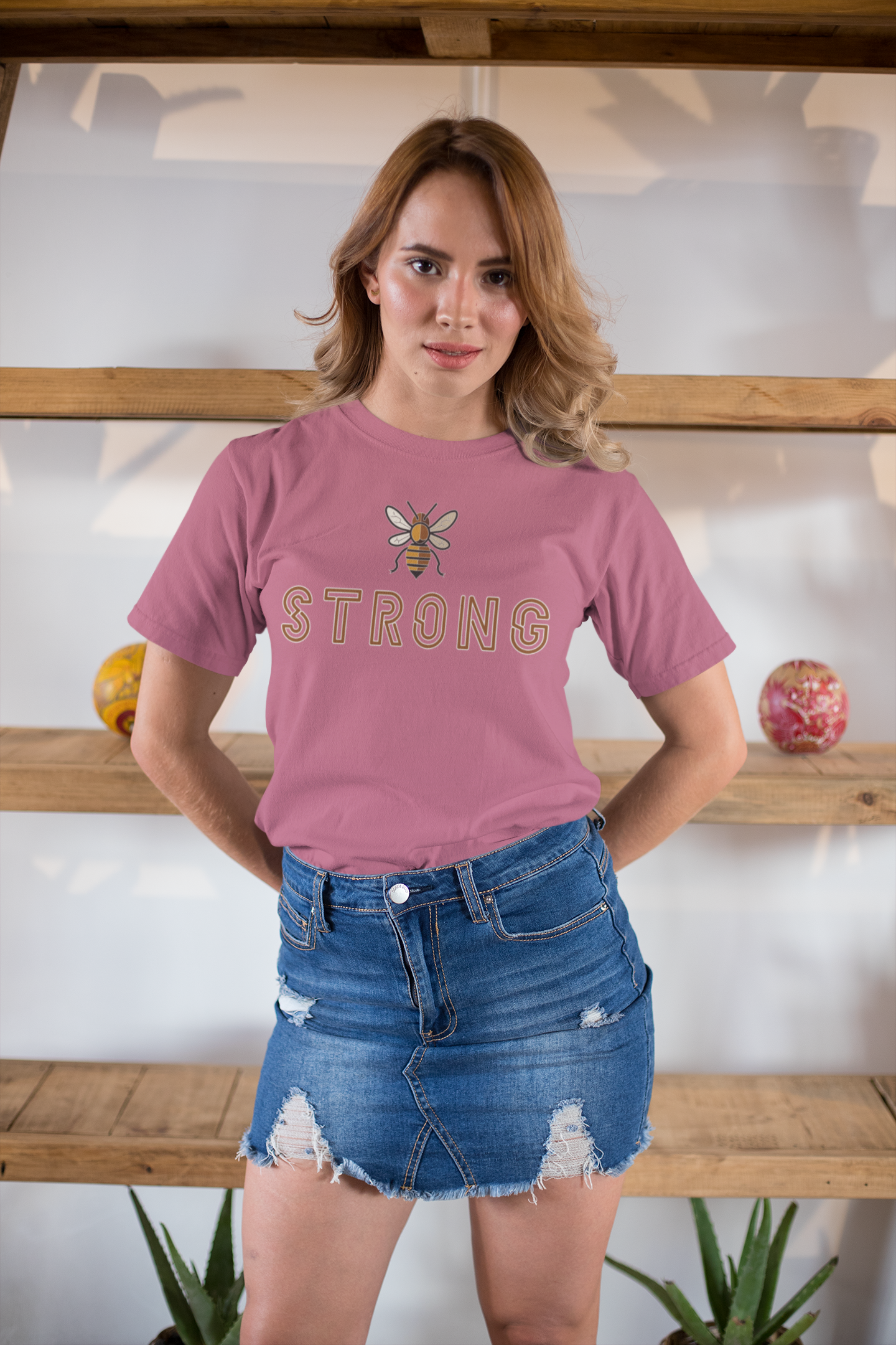 'Be Strong' Cotton Women's T-Shirt