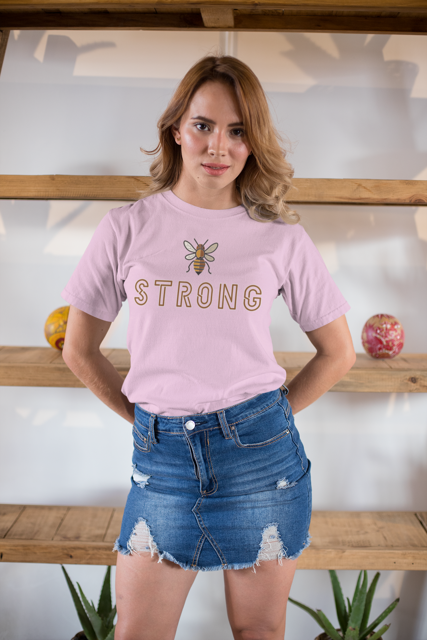 'Be Strong' Cotton Women's T-Shirt