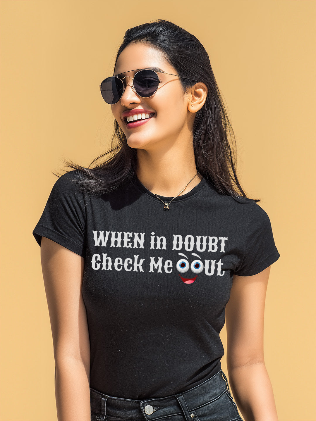 When in doubt check me out Women's Graphic T-Shirt